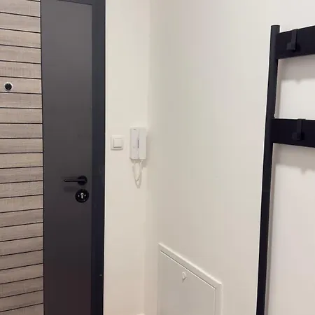 Aura Apartman *